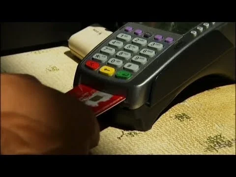 How To Help Your Teen Build Credit (FOX 25 – Consumer Watch) - Andrew Schrage of MoneyCrashers.com