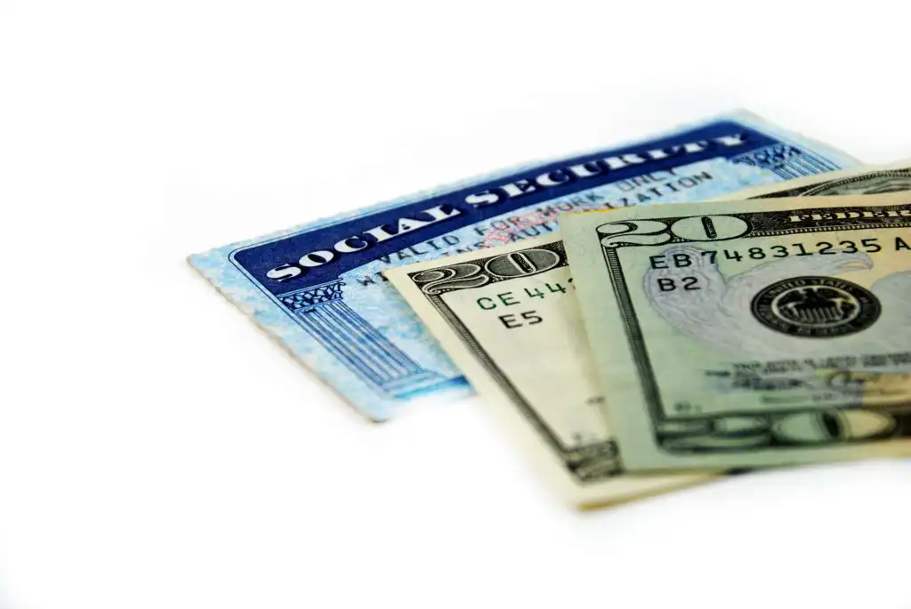 Should You Start Taking Your Social Security Benefits At Age 62 or Full Retirement Age?
