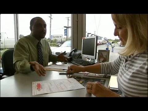 Major Car Loan Mistakes (FOX 25 – Consumer Watch) - Andrew Schrage of MoneyCrashers.com